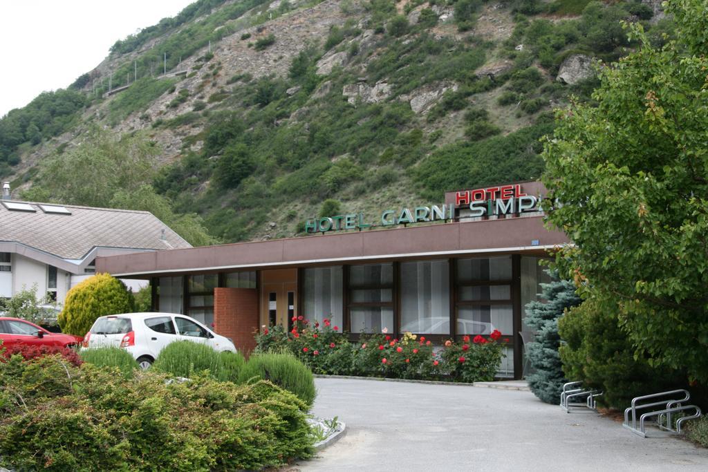 Hotel Garni Simplon Brigerbad Esterno foto